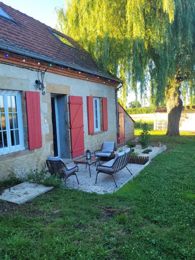 Maison Bourbonnaise idéalement placée Neuvy  Exterior foto